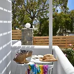 Ammos Luxury & Naousa (Paros)