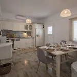 Hotel Ammos Luxury & Naousa (Paros)