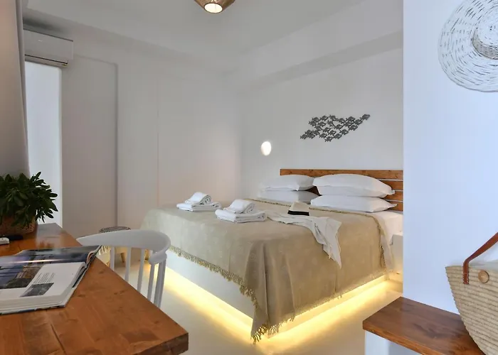 Ammos Luxury & 酒店 *